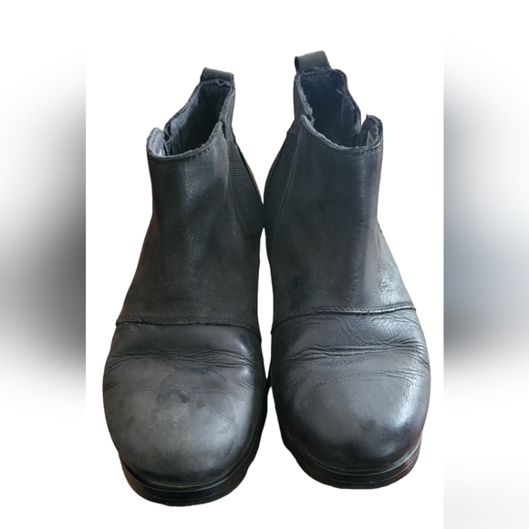 Sorel Black Booties- 8.5 - Picture 3 of 5